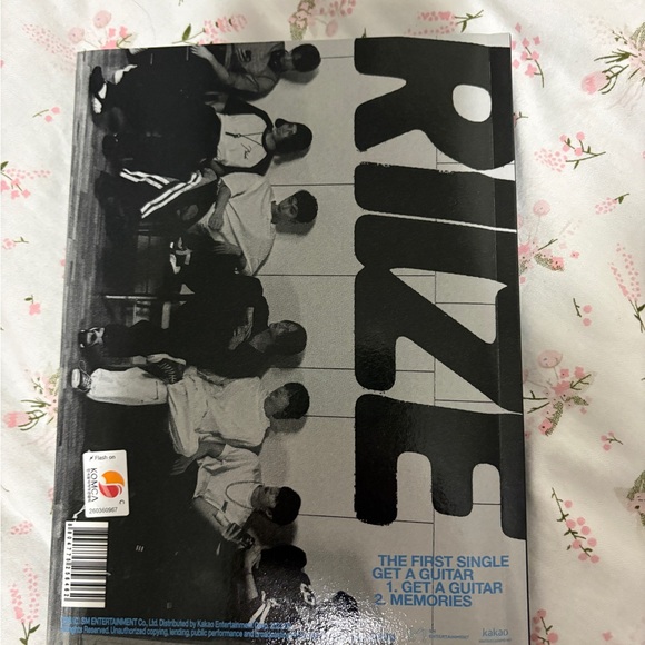 RIIZE: Rise & Realize — The First Single Album - Picture 2 of 2
